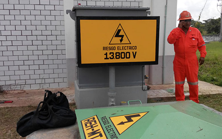 Montaje de equipos eléctricos